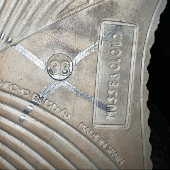 Musse & Cloud Anthropologie Casey Perforated Sneakers - Picture 9 of 9